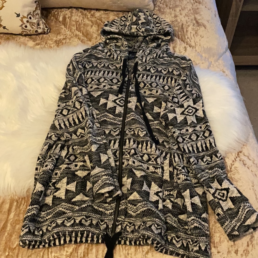 American eagle Aztec zip up hoodie